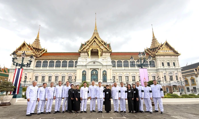 LHFG-ร่วมเป็นเจ้าภาพพระพิธีธรรมสวดพระอภิธรรมพระบรมศพ-700x420px